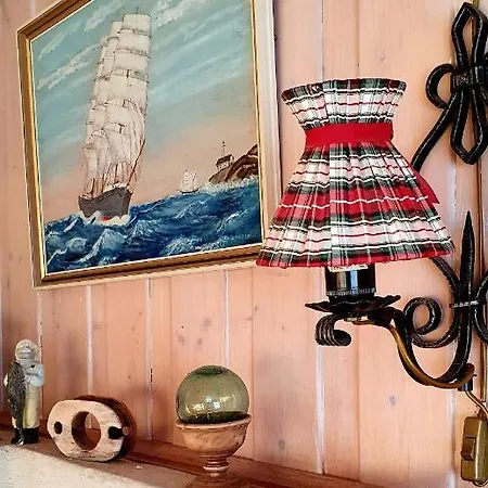 Cozy And Unassuming With Fantastic Views Holiday home Ornes (Nordland)