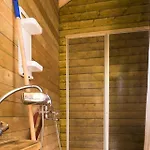 - Sleeps 6 - Pets Ok - Pato - Parking