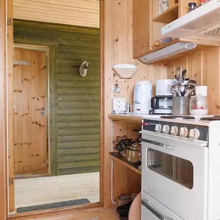 - Sleeps 6 - Pets Ok - Pato - Parking *